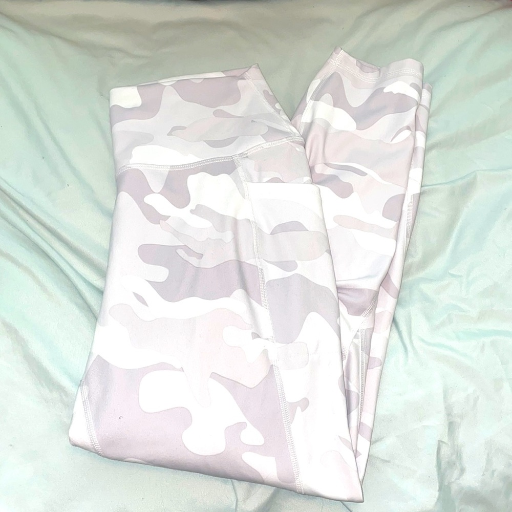 White Camo Leggings w/ pockets